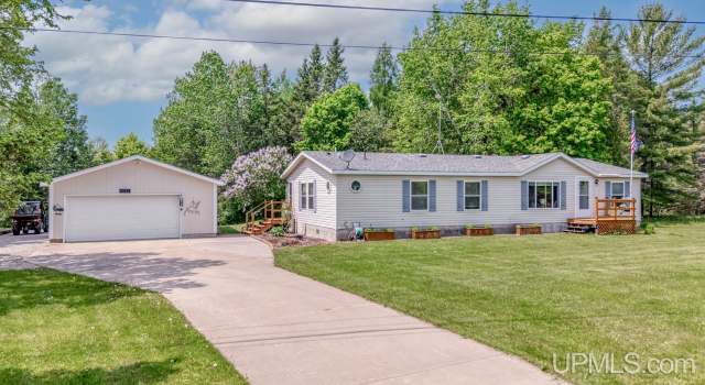 Photo of 11745 T Rd, Rapid River, MI 49878