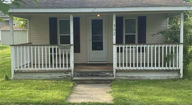 Photo of 302 Kent St, Durand, MI 48429