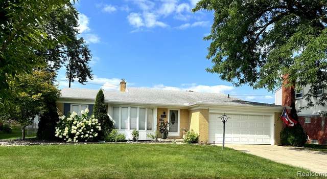 Photo of 37502 LADYWOOD St, Livonia, MI 48154 1447