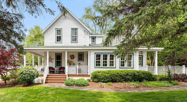 Photo of 237 Rivershore Dr, Elk Rapids, MI 49629