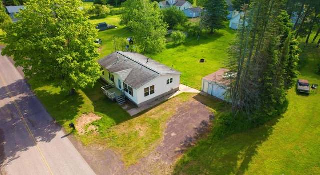Photo of 878 Main St, Lake Linden, MI 49945