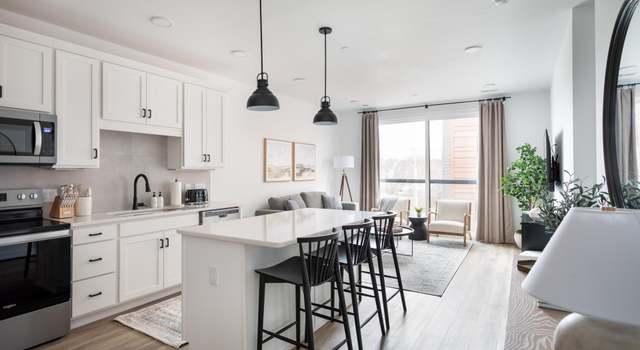 Photo of 222 E State St #303, Traverse City, MI 49684