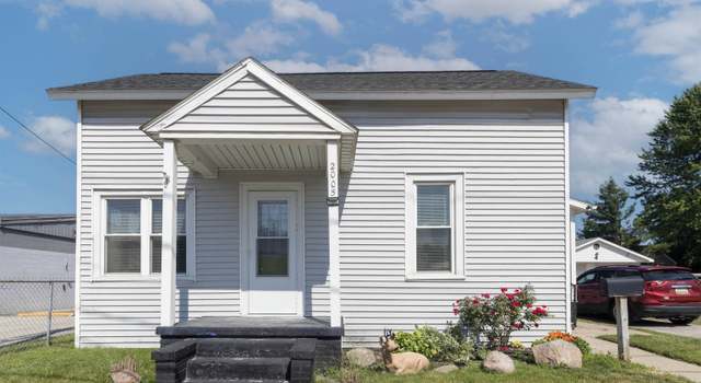 Photo of 2005 S Euclid Ave, Bay City, MI 48706