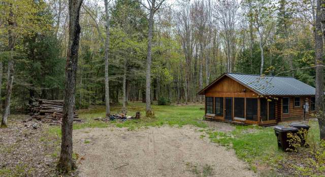 Photo of E6659 Crossover Rd, Munising, MI 49862
