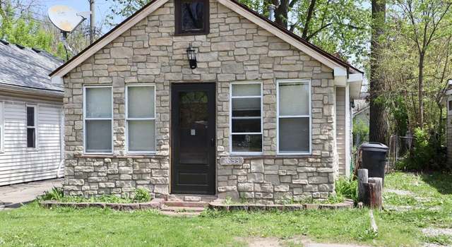 Photo of 1833 CASS LAKE Rd, Keego Harbor, MI 48320 1048