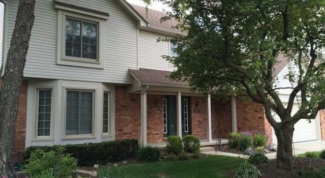 Photo of 24562 Redwing Dr, Novi, MI 48374
