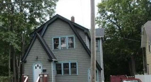 Photo of 1035 Maple Ave, Jackson, MI 49203 3148