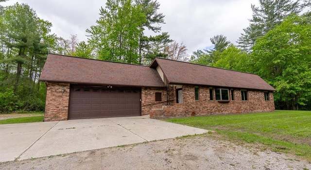 Photo of 6568 N Sandy Ridge Dr, Hope, MI 48628