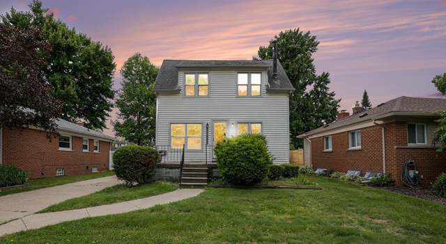 Photo of 21604 Grand Lake St, Saint Clair Shores, MI 48080