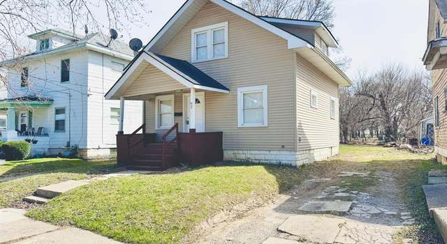 Photo of 92 OAKHILL St, Pontiac, MI 48342 2328
