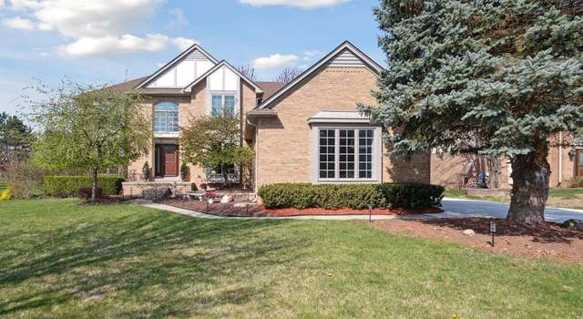 Photo of 1250 LAKEVIEW Dr, Rochester Hills, MI 48306 4585