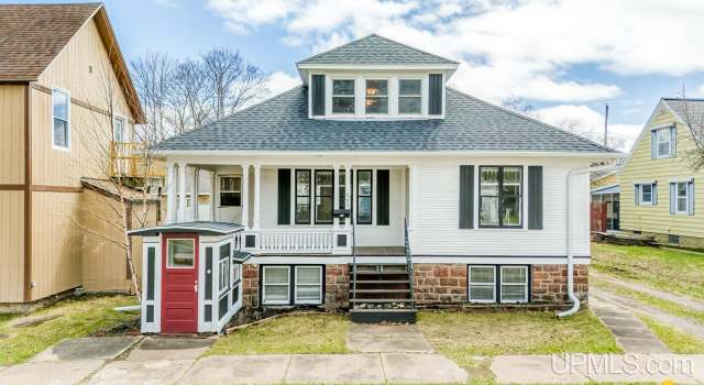 Photo of 605 W A St, Iron Mountain, MI 49801