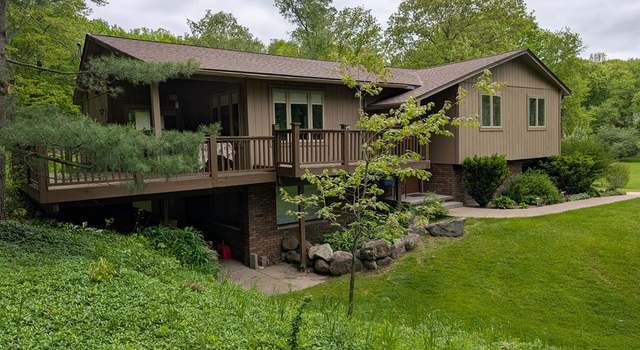 Photo of 2130 VALLEY GATE, Milford, MI 48380 4247