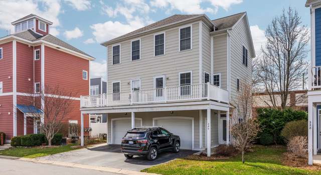 Photo of 232 Midtown Dr #38, Traverse City, MI 49684