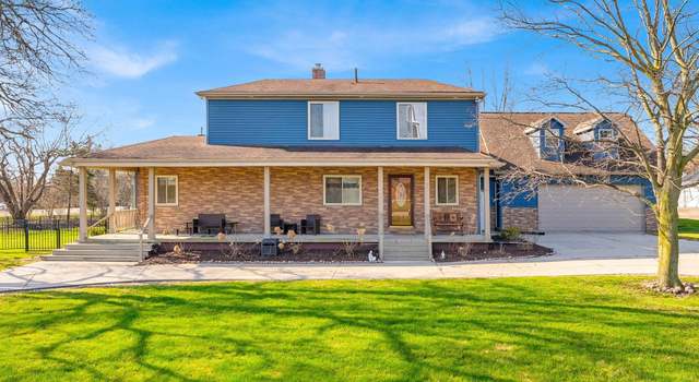 Photo of 2018 River Rd, Saint Clair, MI 48079