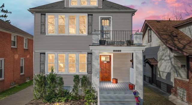 Photo of 1375 Lakepointe St, Grosse Pointe Park, MI 48230 1013