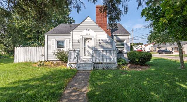 Photo of 5732 Rosewood Dr, Monroe, MI 48162