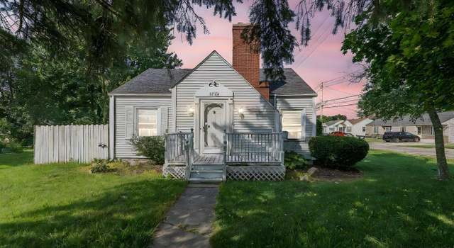 Photo of 5732 Rosewood Dr, Monroe, MI 48162