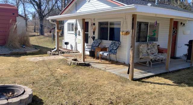 Photo of 1007 SUNRISE Dr, Farwell, MI 48622