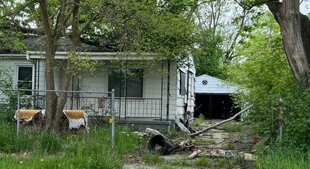 Photo of 2909 WISNER St, Flint, MI 48504 3808