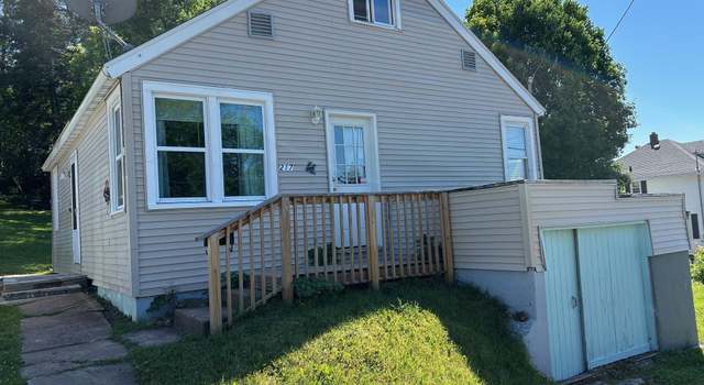 Photo of 217 E Oak St, Ironwood, MI 49938