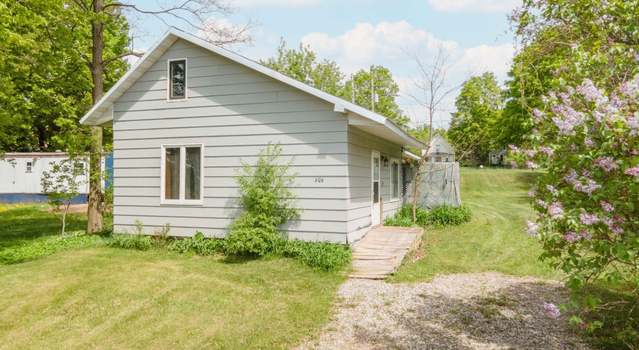 Photo of 606 2nd St, Alpha, MI 49902