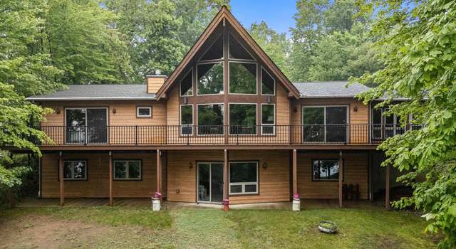 Photo of 12667 Crystal Lake Dr, Cement City, MI 49233