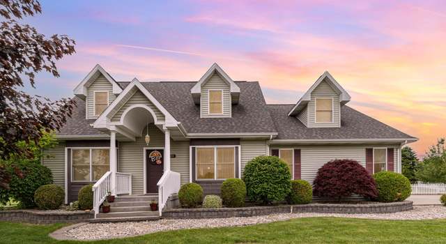 Photo of 424 Gale Ct, Ithaca, MI 48847-1258