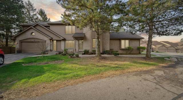 Photo of 29691 SIERRA POINTE Cir, Farmington Hills, MI 48331 1480