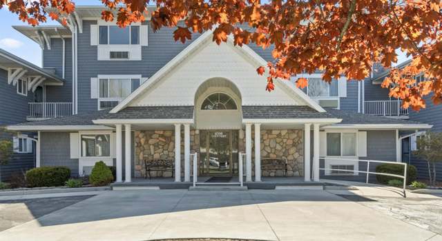 Photo of 4500 Lakeshore Dr #15, Fort Gratiot, MI 48059