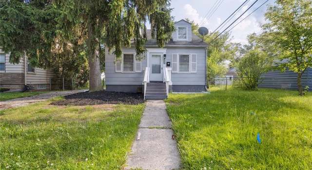 Photo of 19628 Elkhart St, Harper Woods, MI 48225 2232