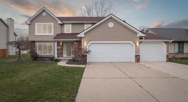 Photo of 925 DONNALEE Dr, Monroe, MI 48162 5107