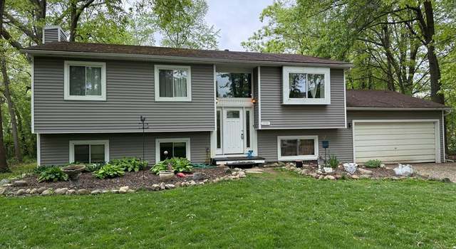 Photo of 2590 EDGEMERE St, Commerce, MI 48382 3523
