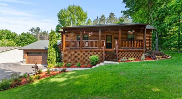 Photo of 3299 Hunters Ridge Dr, Traverse City, MI 49685