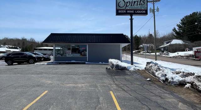 Photo of 700 Chippewa Sq, Marquette, MI 49855