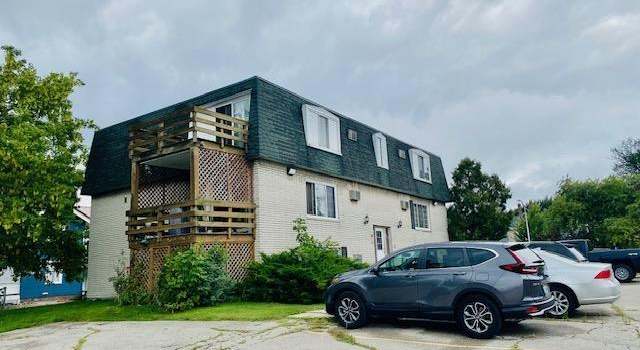 Photo of 2008 Military St Unit 18    Bldg 2008, Port Huron, MI 48060