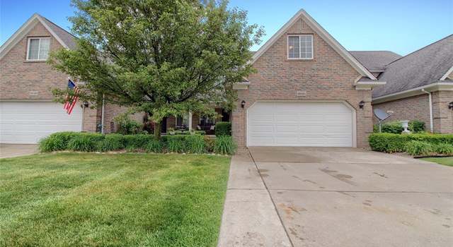 Photo of 31626 Beaver Cir, New Boston, MI 48164 8807