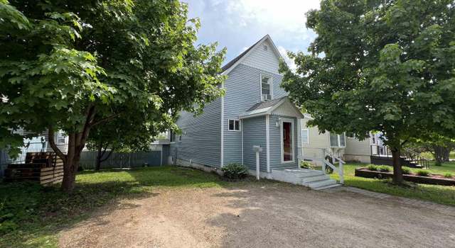 Photo of 608 W Onota St, Munising, MI 49862