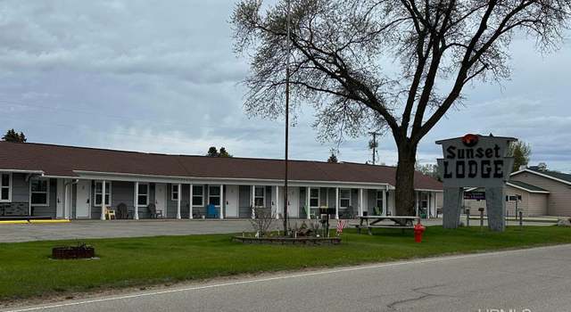 Photo of 6386 N 11th St, Wells, MI 49894
