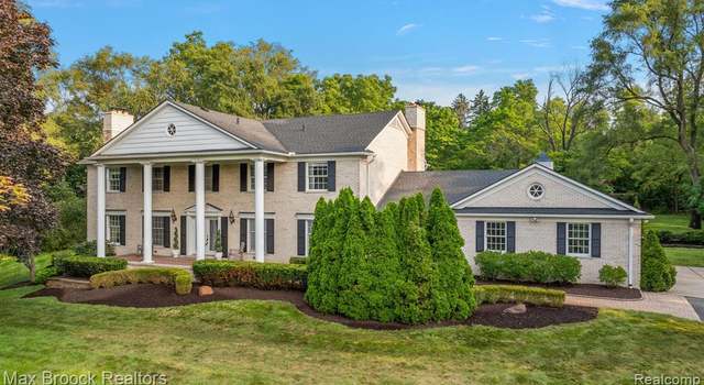 Photo of 1080 DOWLING Rd, Bloomfield Hills, MI 48304 2526