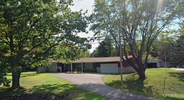 Photo of 608 Michigan Ave, Baraga, MI 49908