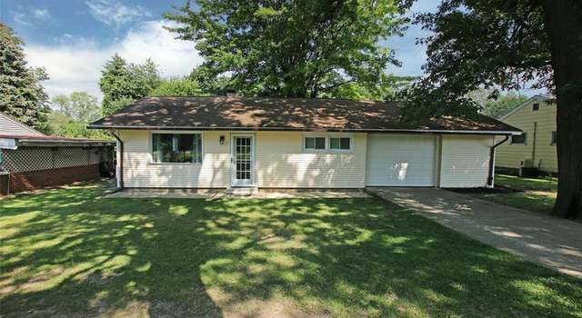 Photo of 343 S WILLIAMS LAKE Rd, Waterford, MI 48327 3679