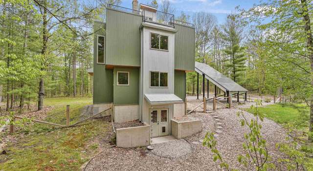 Photo of 145 Fisher Rd, Traverse City, MI 49685