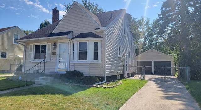 Photo of 14928 Veronica Ave, Eastpointe, MI 48021