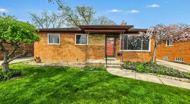Photo of 27719 Rockwood St, Saint Clair Shores, MI 48081