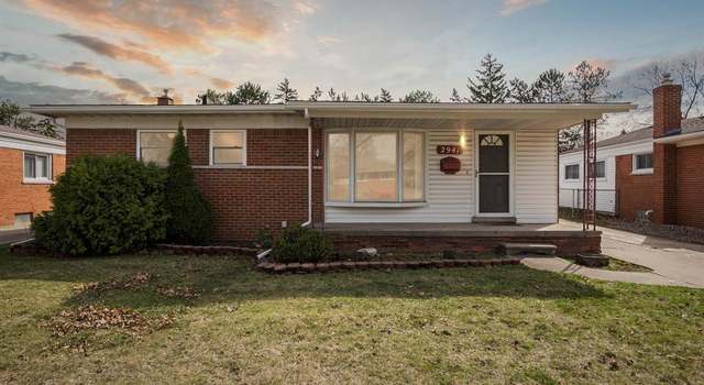 Photo of 2941 LONGMEADOW Dr, Trenton, MI 48183 3486