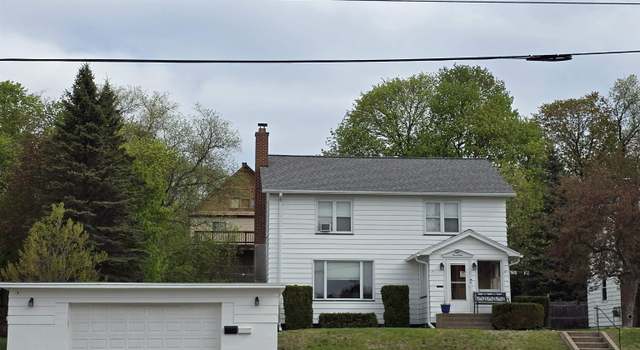 Photo of 817 W Water St, Hancock, MI 49930