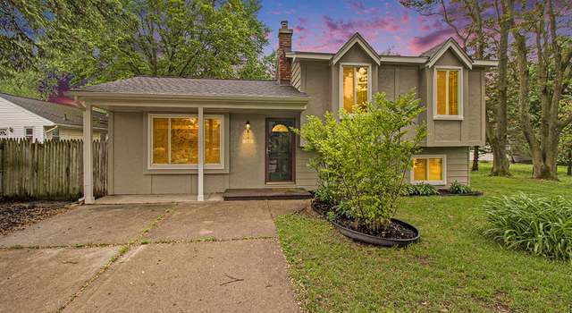 Photo of 9175 Maplewood Dr, White Lake, MI 48386 4158