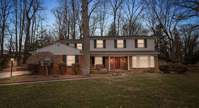 Photo of 1870 CAMPUS Ct, Rochester Hills, MI 48309 2158