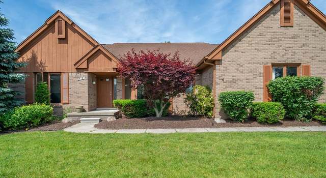 Photo of 21789 MANCHESTER Ln, Farmington Hills, MI 48335 5466